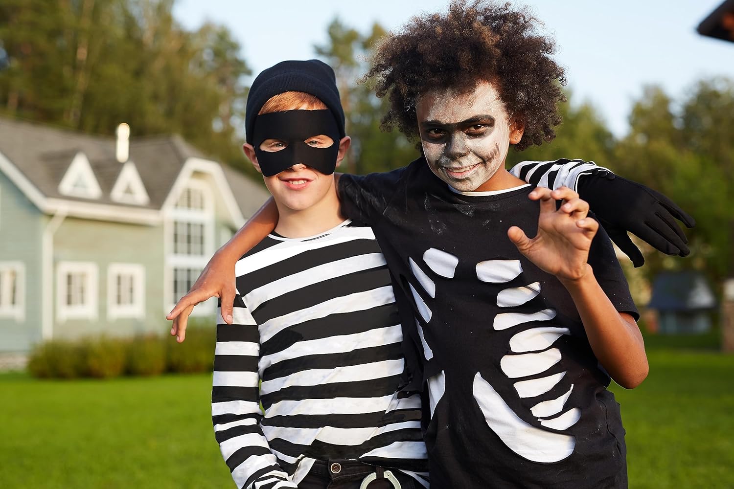 Eylola Kids Robber Costume Set - Halloween Trick or Treat Accessories